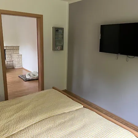 Am Waldesrand * Viereck