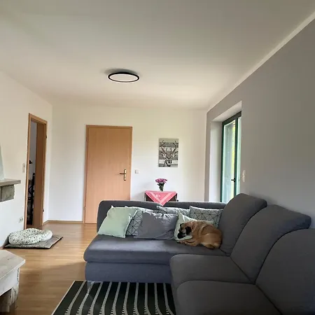 Am Waldesrand Viereck